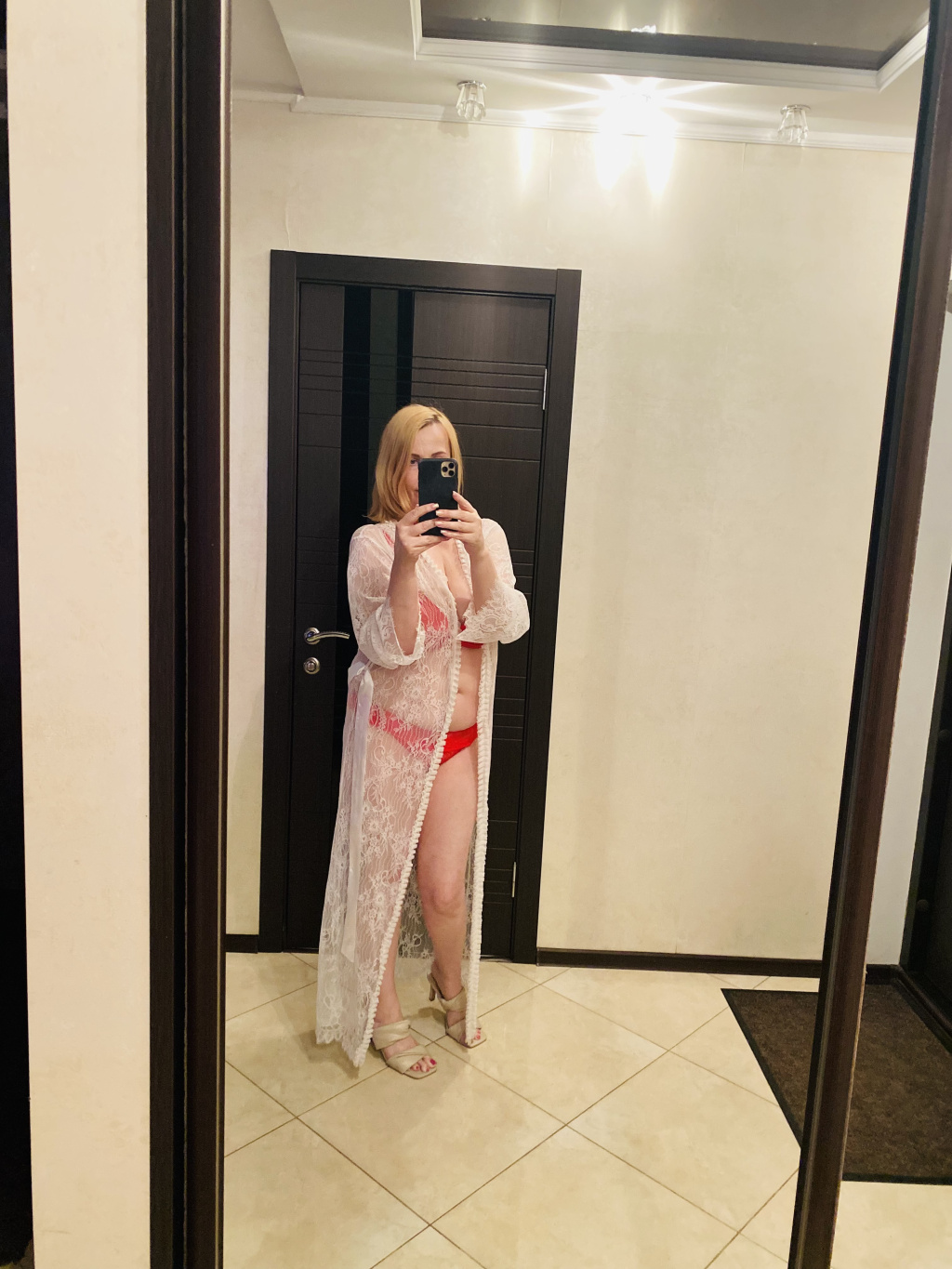 Анна: проститутки индивидуалки в Омске