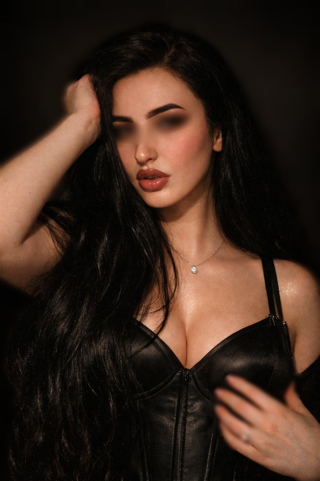CAROLINA HERERRA: проститутки индивидуалки в Омске