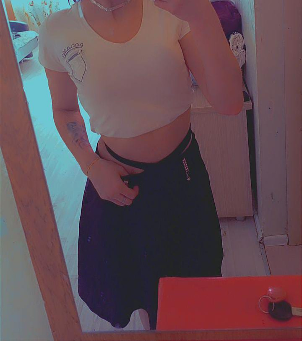 Кристина : проститутки индивидуалки в Омске