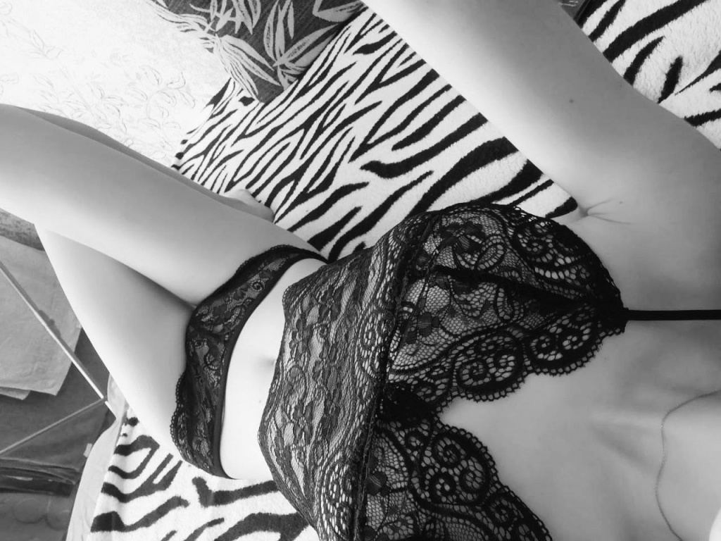 Лера : проститутки индивидуалки в Омске