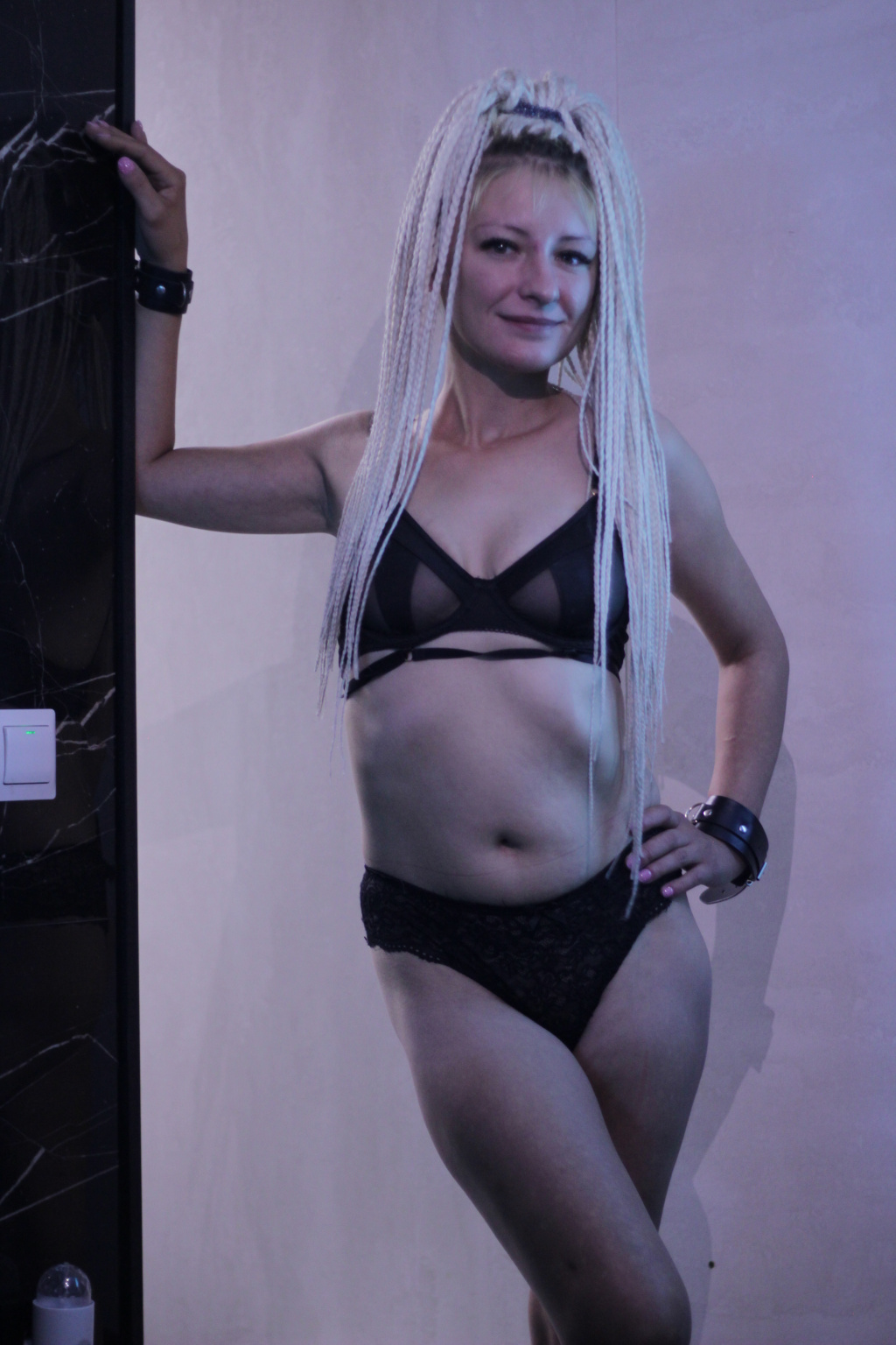 Юлинька: проститутки индивидуалки в Омске