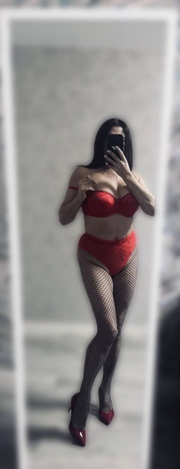 индивидуалка проститутка Омска