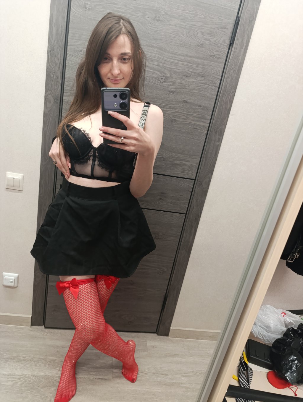 Ланочка: проститутки индивидуалки в Омске