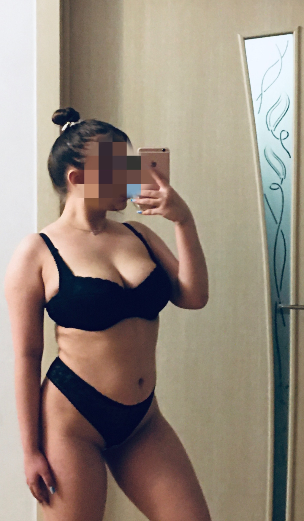 Виктория: проститутки индивидуалки в Омске