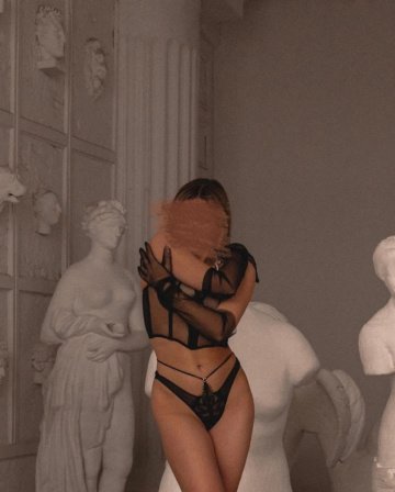 индивидуалка проститутка Омска