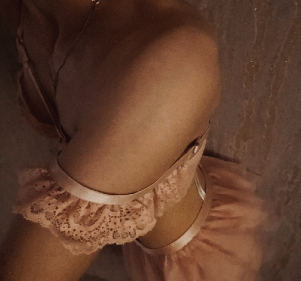 АНЯ : проститутки индивидуалки в Омске