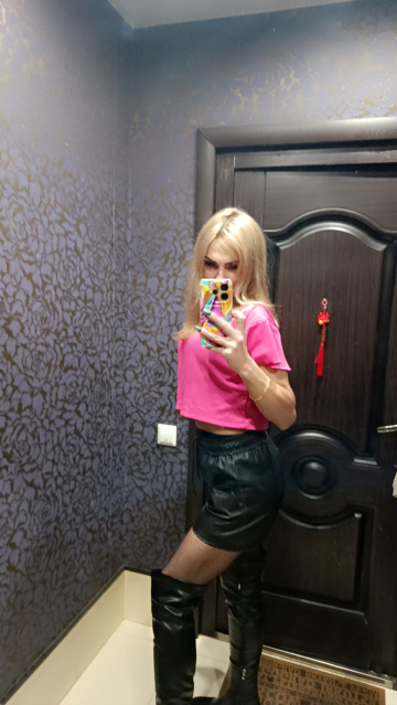 индивидуалка проститутка Омска