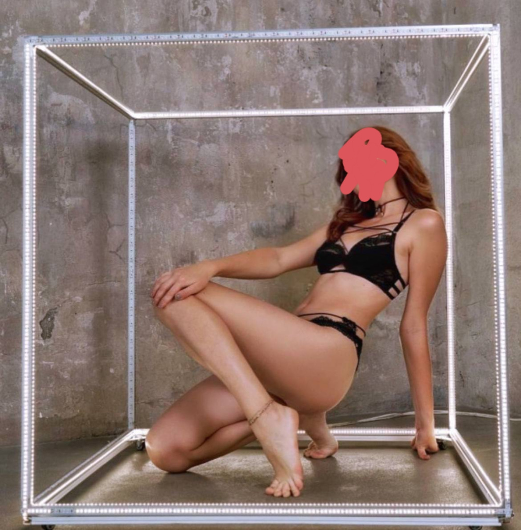 Анюта : проститутки индивидуалки в Омске