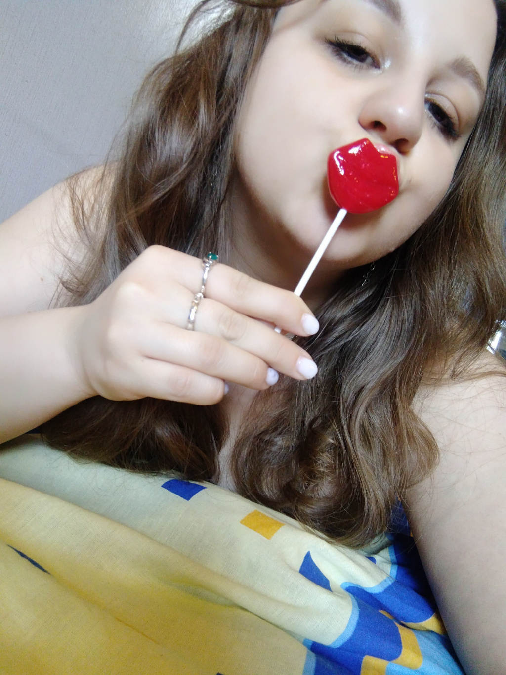 Дашенька : проститутки индивидуалки в Омске