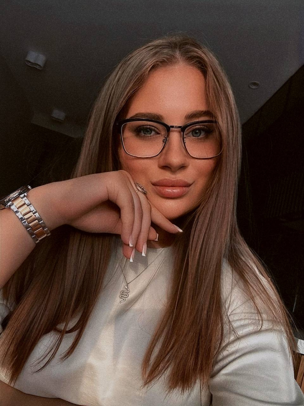 Элина: проститутки индивидуалки в Омске