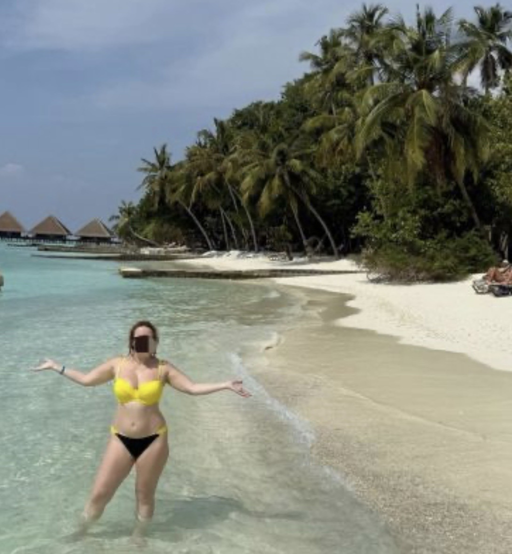 Анна : проститутки индивидуалки в Омске