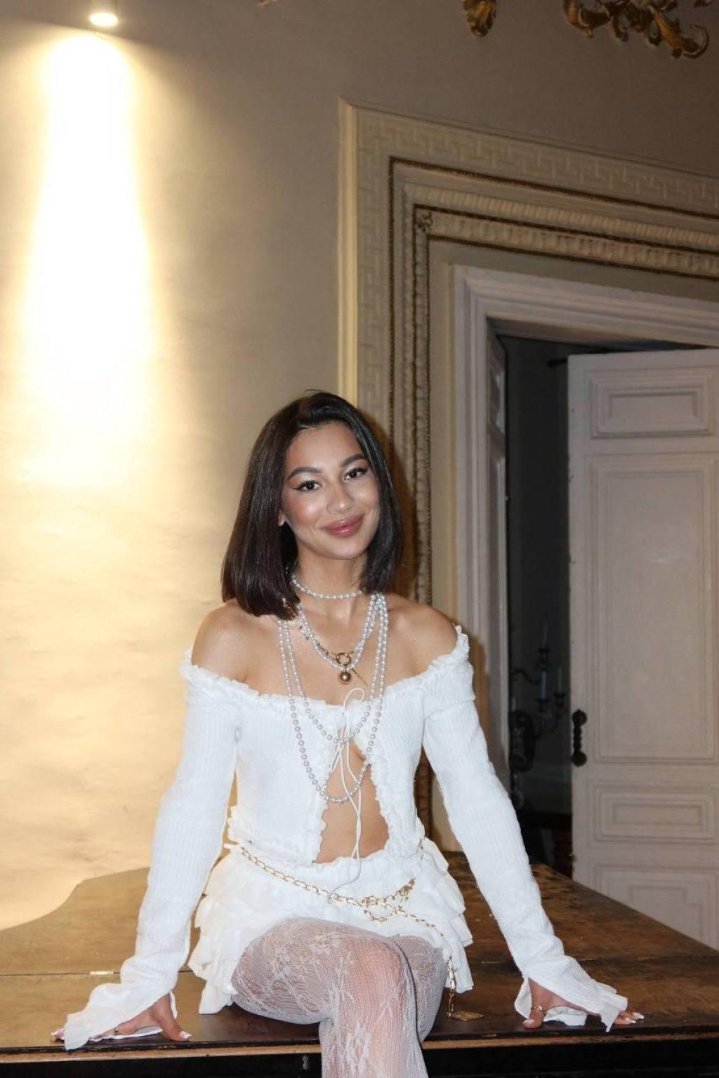 Алисазагорелая : проститутки индивидуалки в Омске