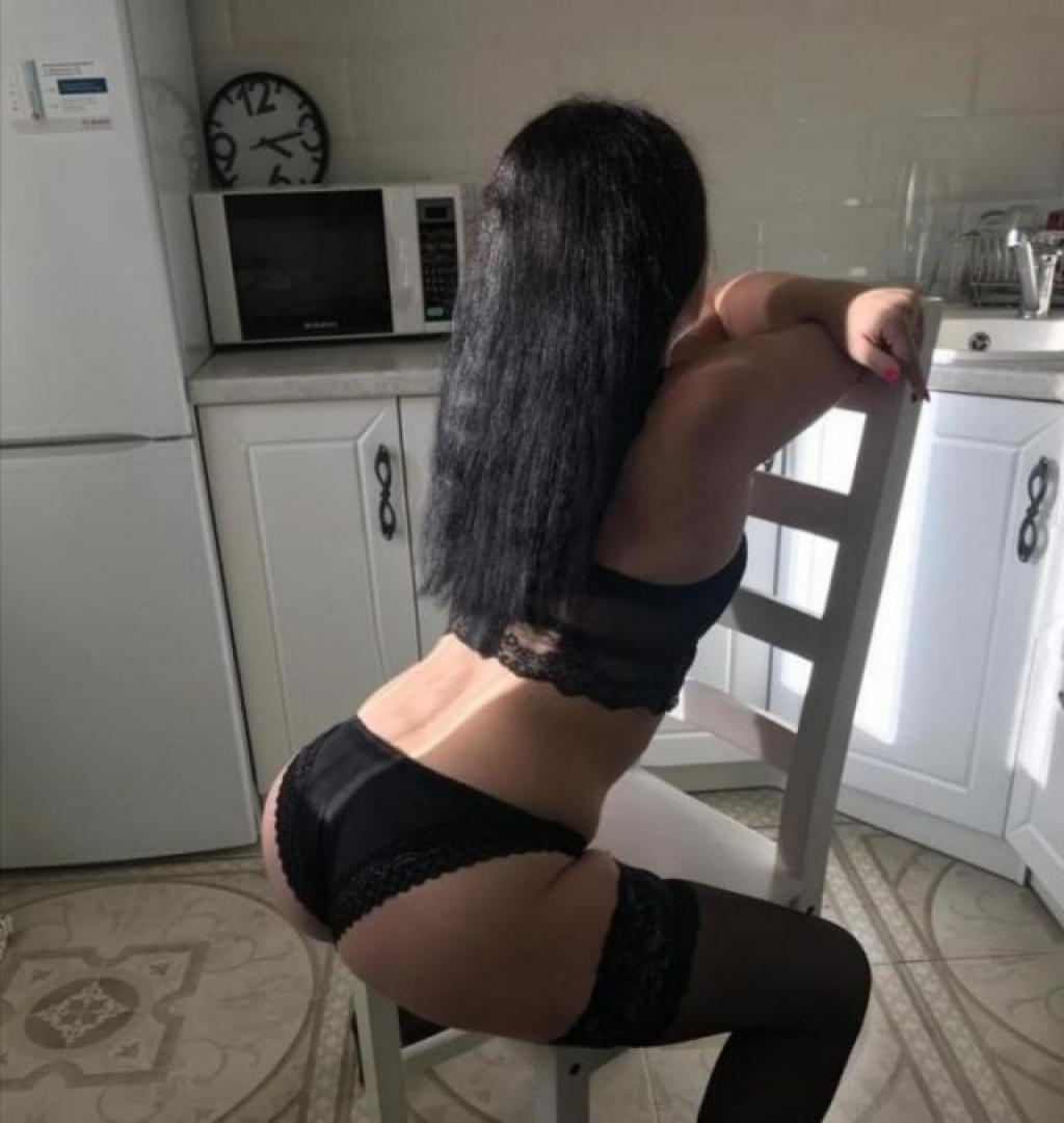 Кристина: проститутки индивидуалки в Омске