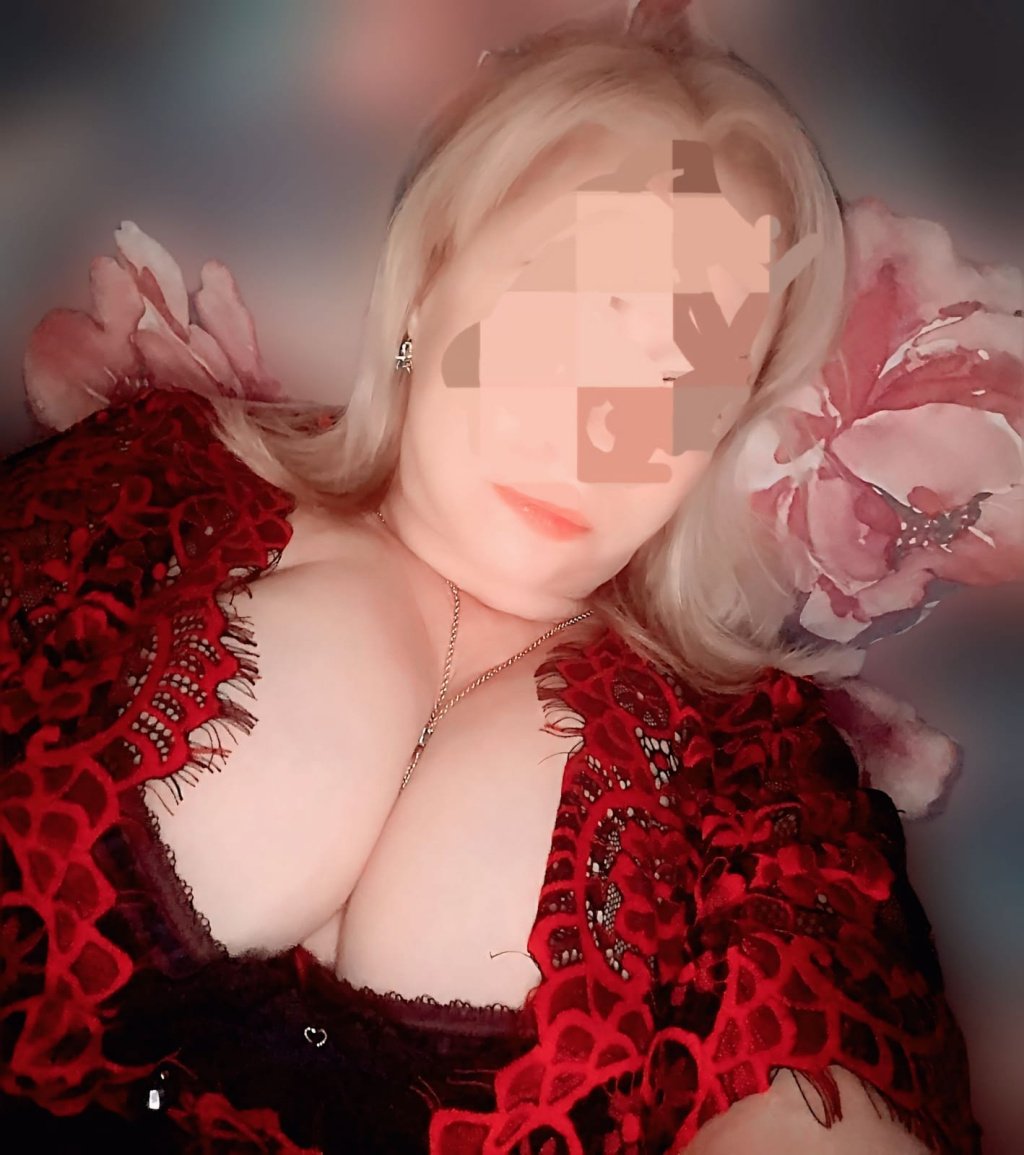 Алина  : проститутки индивидуалки в Омске