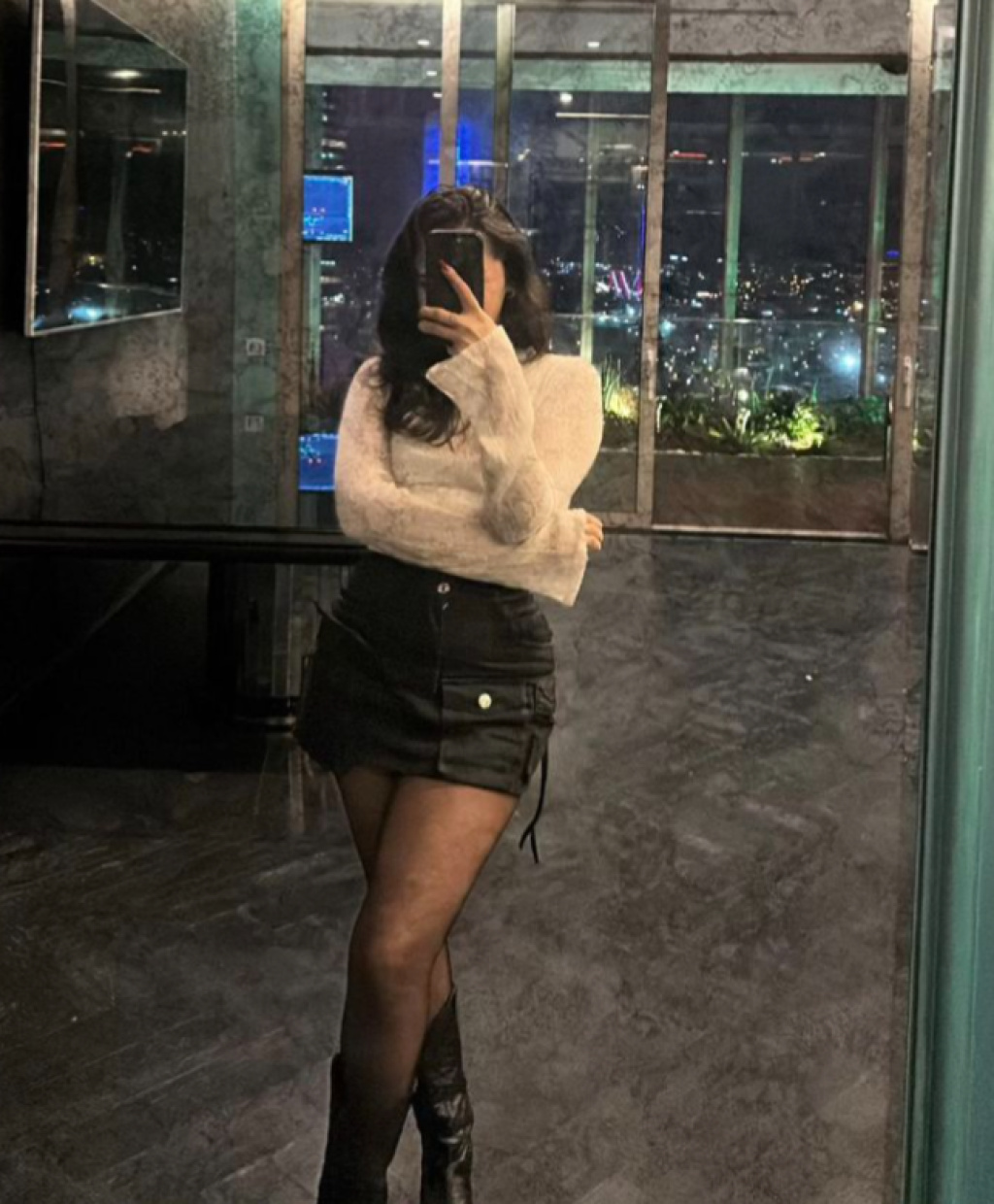 Виктория: проститутки индивидуалки в Омске