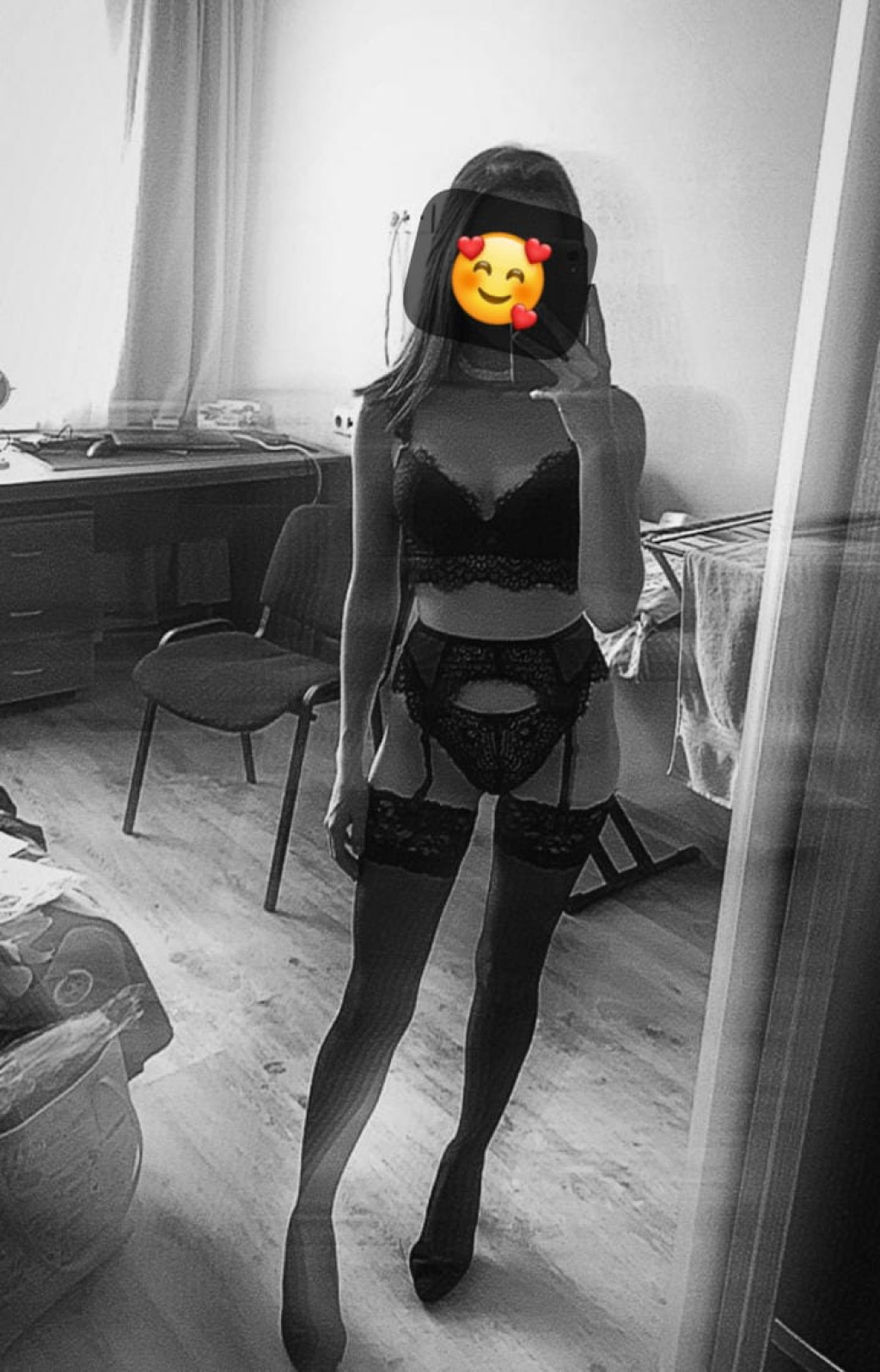 Валерия : проститутки индивидуалки в Омске