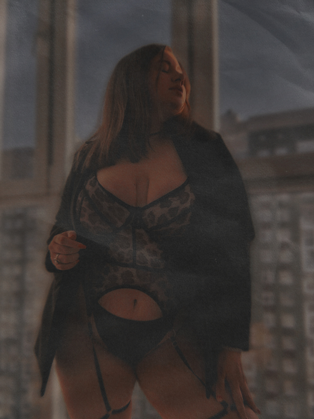 Элина: проститутки индивидуалки в Омске