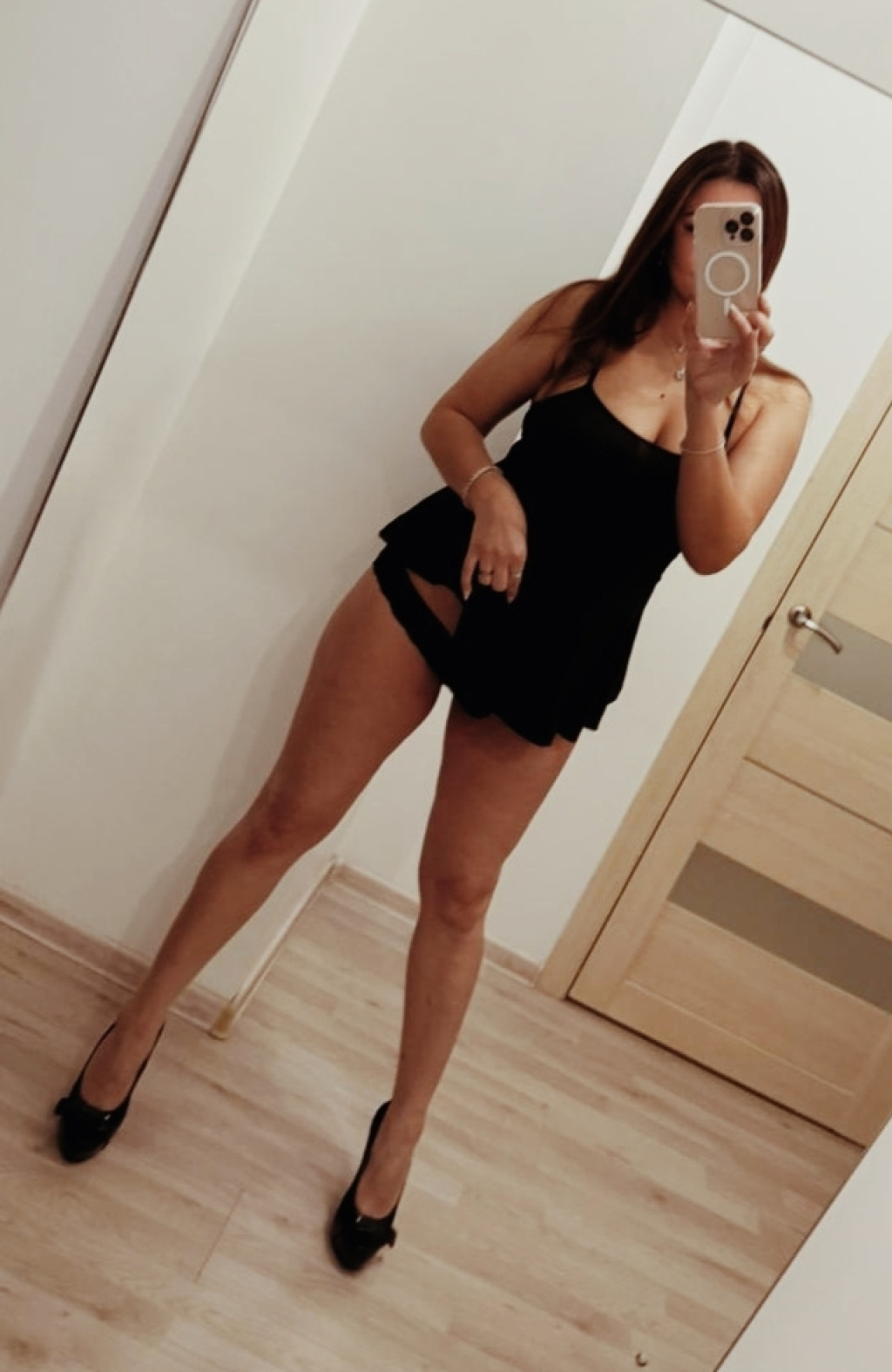 Ксения: проститутки индивидуалки в Омске